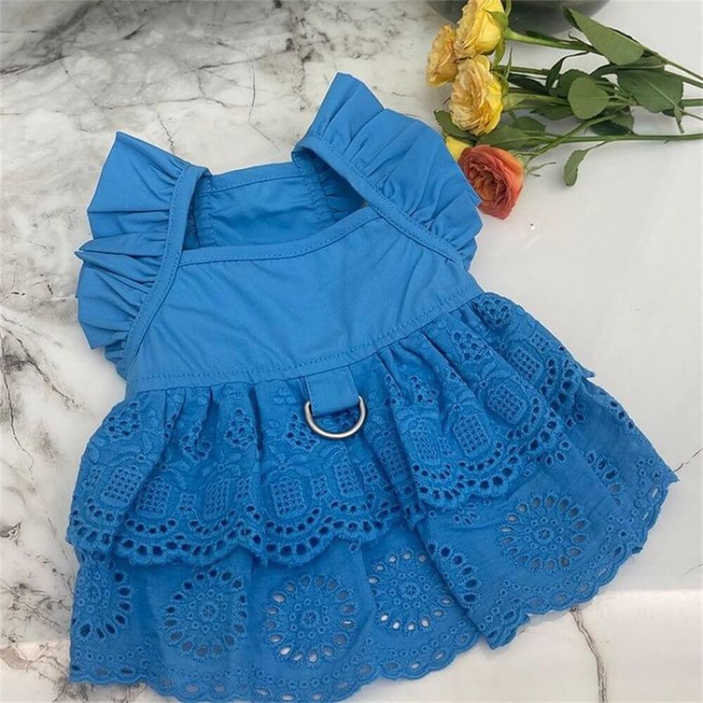 Vestido estiloso de renda azul e rosa para cachorro - perfeito para ocasiões especiais