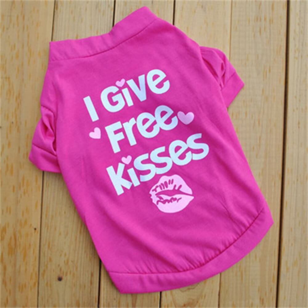 Camiseta para cachorro "I Give Free Kisses" - Roupa divertida e brincalhona para animais de estimação