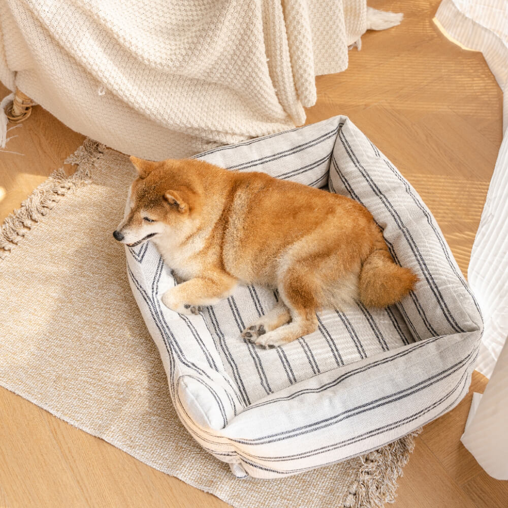 Cama de cachorro respirável listrada clássica para todas as estações