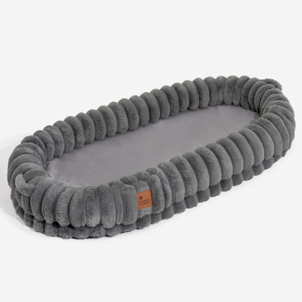 Cama para cachorro humano super grande e macia em formato de donut cremoso - Cuddle Cradle