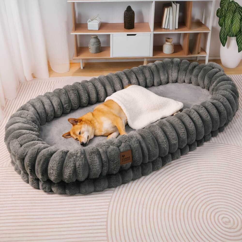 Cama para cachorro humano super grande e macia em formato de donut cremoso - Cuddle Cradle