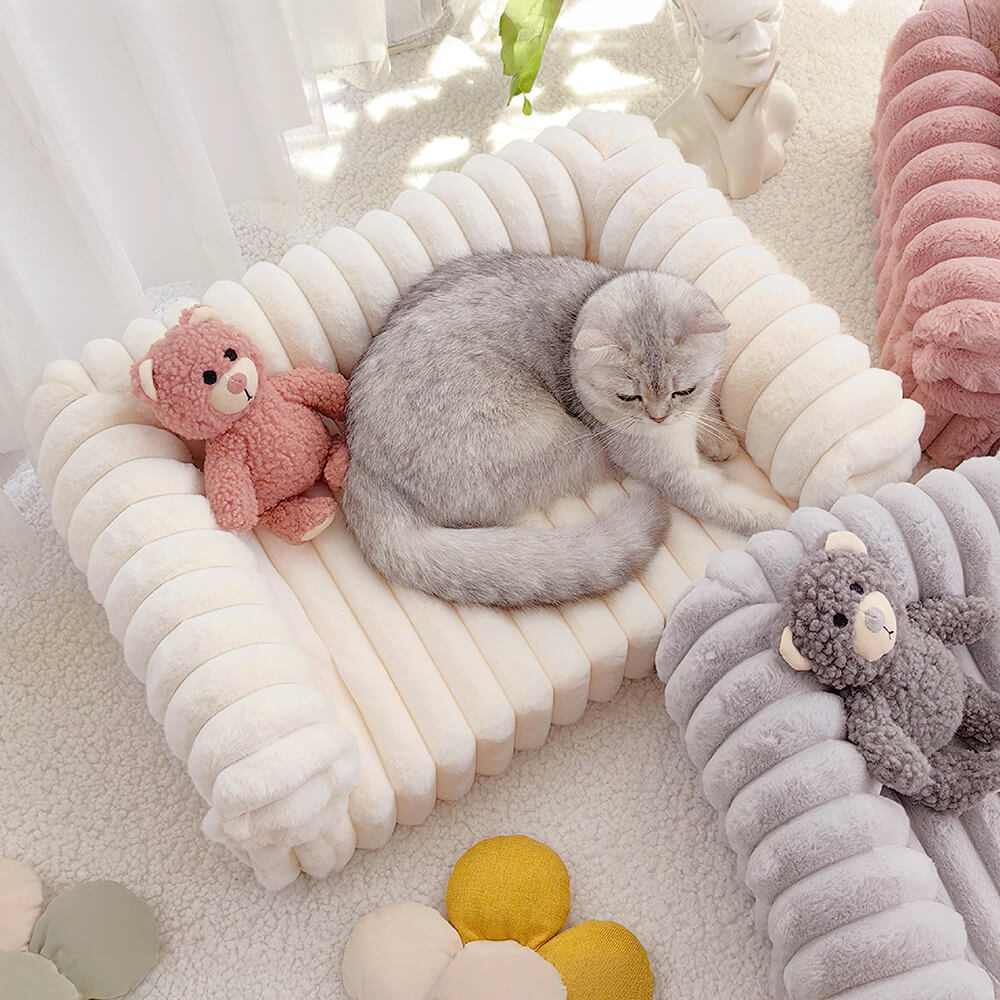 Sofá-cama ortopédico para cães e gatos Cream Fluffy Comfort