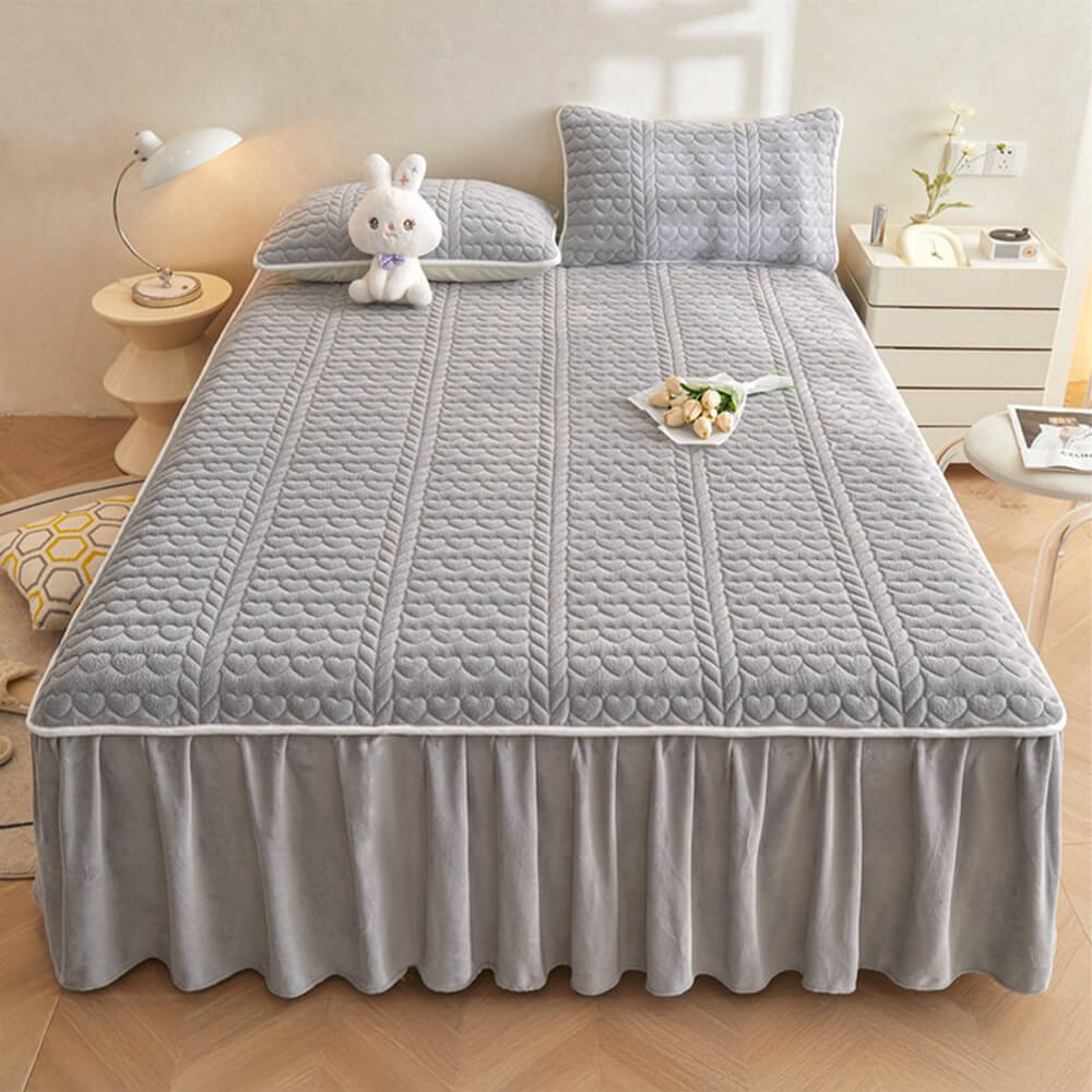 Conjunto de saia de cama acolchoada de veludo cremoso de leite