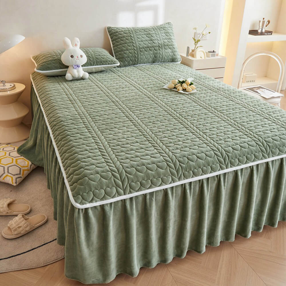 Conjunto de saia de cama acolchoada de veludo cremoso de leite