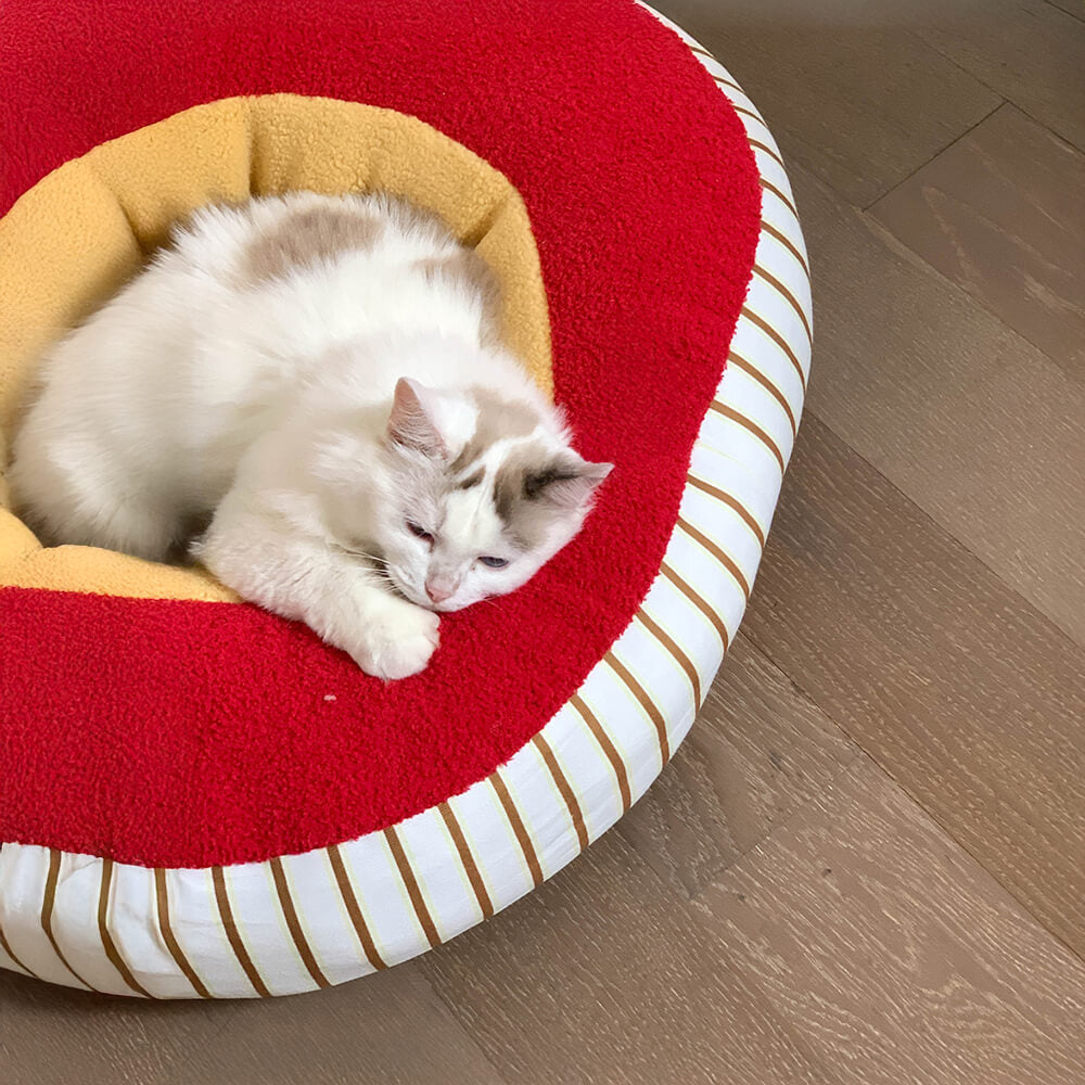 Cama macia de pelúcia lavável para cães e gatos em formato de maçã