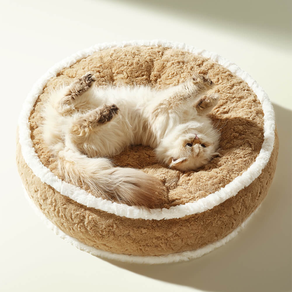 Cama de pelúcia ultramacia para animais de estimação com torta de creme