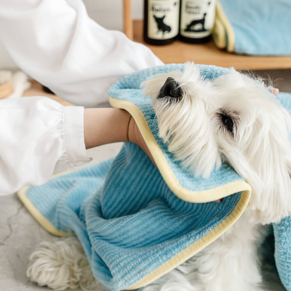 Toalha de banho absorvente de secagem rápida listrada macia para cães