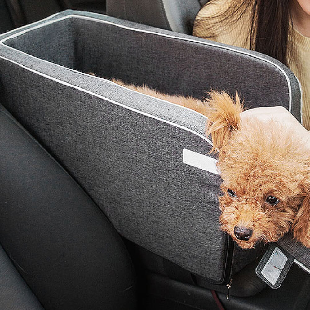 Assento de Carro Portátil com Console Quadrado para Pets em Camurça