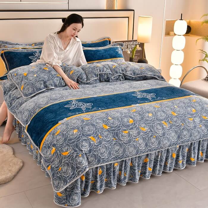 Conjunto de lençóis confortáveis de veludo floral caseiro com saia de cama