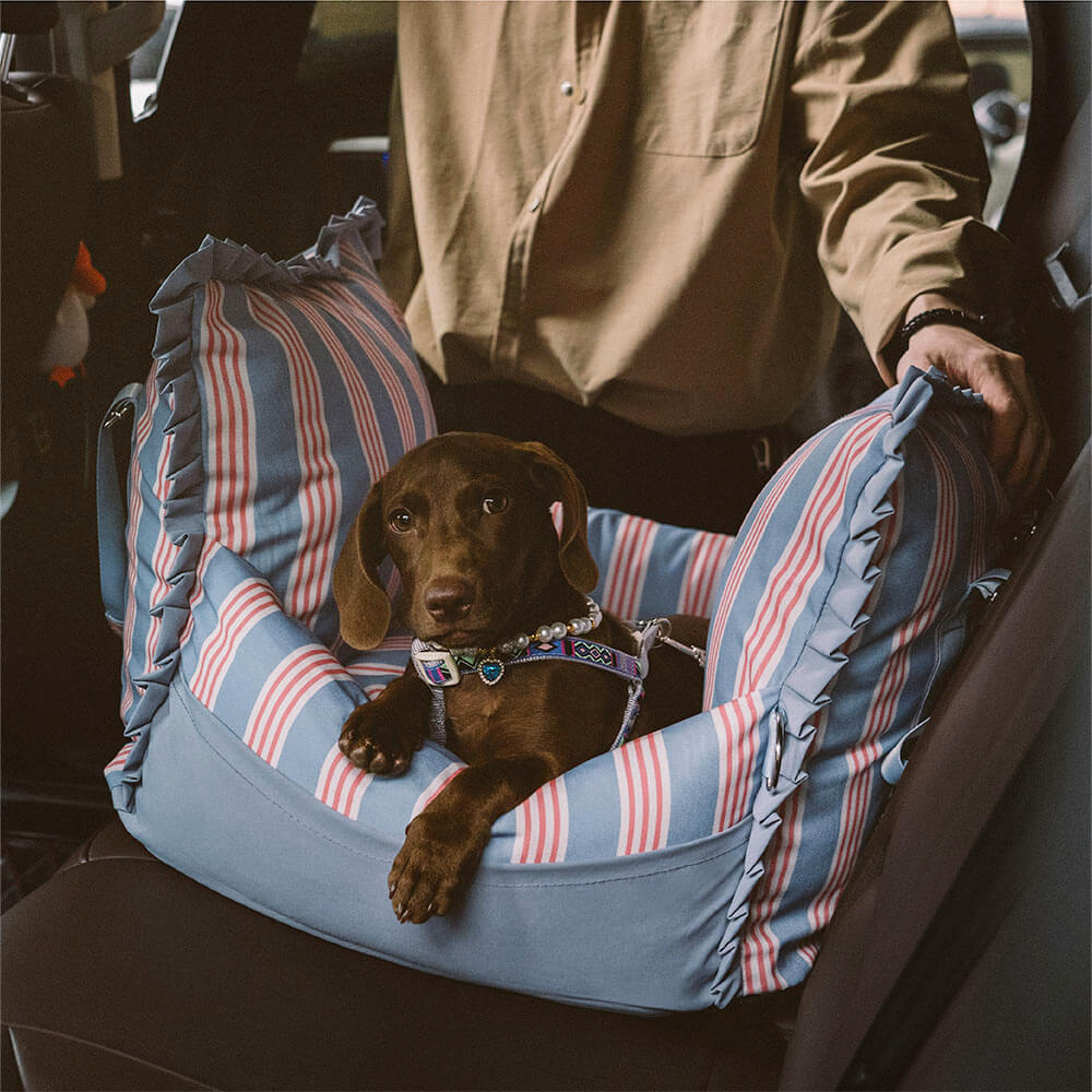 Reforço de assento de carro para cães à prova d'água com listras de renda para segurança em viagens