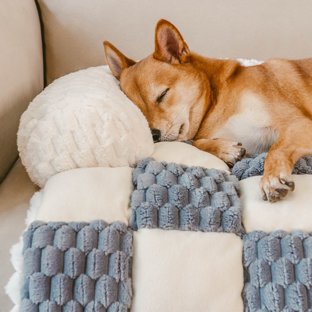 Protetor de sofá xadrez aconchegante para cães - SnugPad